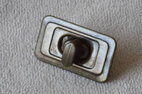 Drehverschluss - Wirbelschloss Altmessing 351 - Bild: a4